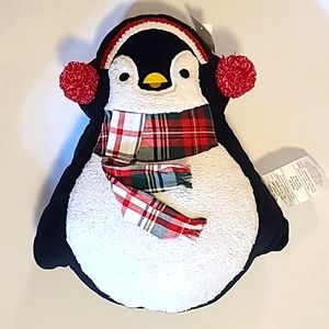 New Balsam & Fir Trading Co Penguin Throw Pillow